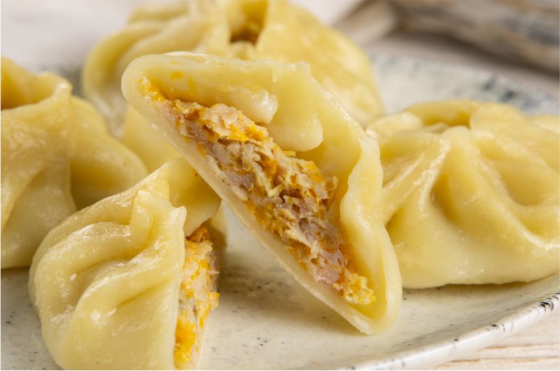 Манты с курицей и тыквой, 4шт